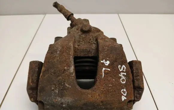 Volvo S40 Front brake caliper
