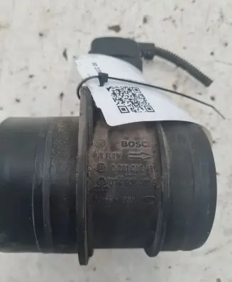 Volkswagen Touran I Mass air flow meter 074906461