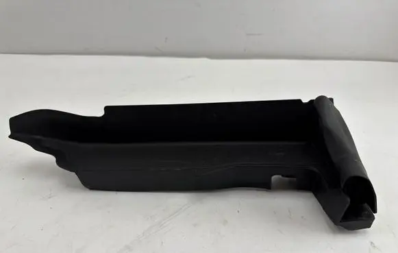 Audi Q2 - Fender end trim 81A821169