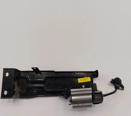 Nissan Leaf II (ZE1) Air conditioning (A/C) expansion valve 4433101360