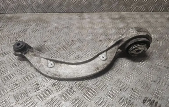 Front lower control arm/wishbone