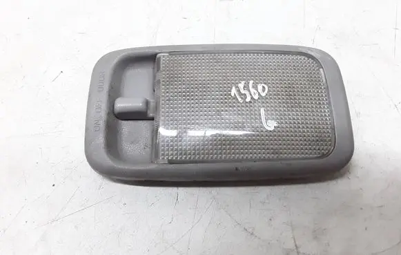 Toyota Avensis T220 Rear seat light