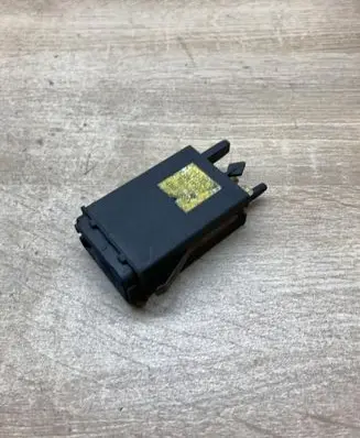 Audi A4 S4 B5 8D Windscreen/window heater switch 4D0941503B