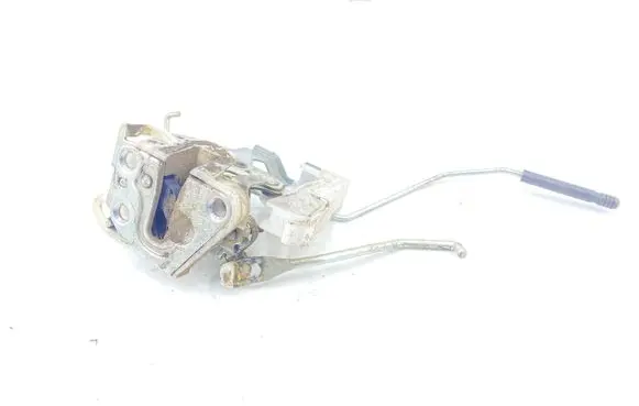 Toyota Aygo AB10 Front door lock 