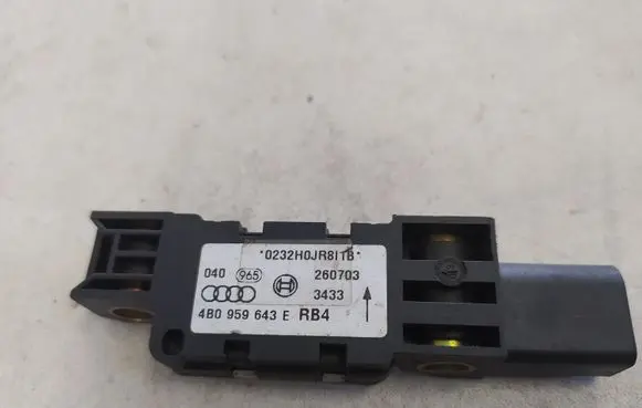 Audi A3 S3 A3 Sportback 8P Airbag deployment crash/impact sensor 4B0959643E