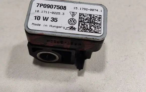 Porsche Cayenne (92A) Airbag deployment crash/impact sensor 7P0907508 10W35