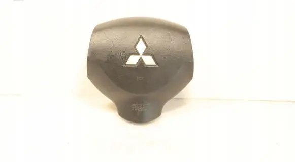 Mitsubishi Lancer X Steering wheel airbag