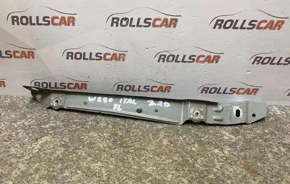 Mercedes-Benz S W220 Front splash guards bracket 