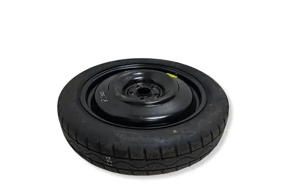 Toyota Avensis T250 R17 spare wheel 