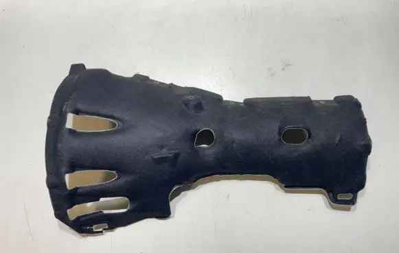 BMW 3 G20 G21 Heat shield in engine bay 7649707