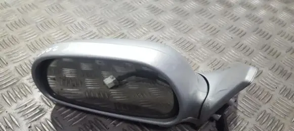 KIA Rio Front door electric wing mirror