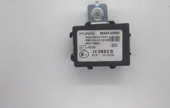 Hyundai Santa Fe Immobilizer control unit/module 9540002500 F005V00141 97RI000008