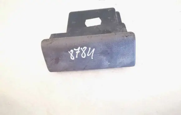 Car ashtray
