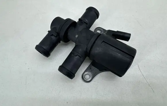 Skoda Enyaq iV Electric auxiliary coolant/water pump