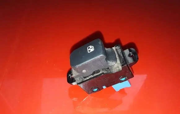 KIA Carens II Electric window control switch 935801D000 935801D0003W