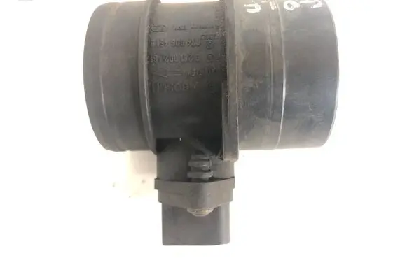 Volkswagen Golf V Mass air flow meter 0281002461 074906461B