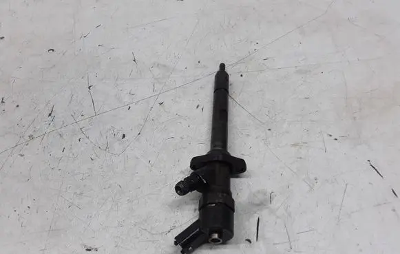 Peugeot 607 Fuel injector 9637277980