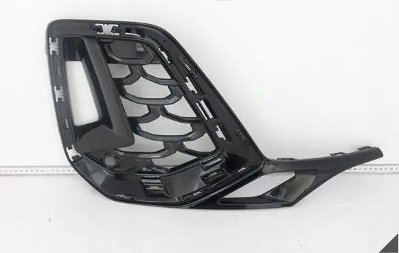 Audi Q7 4M Front bumper lower grill 4M0807682AP