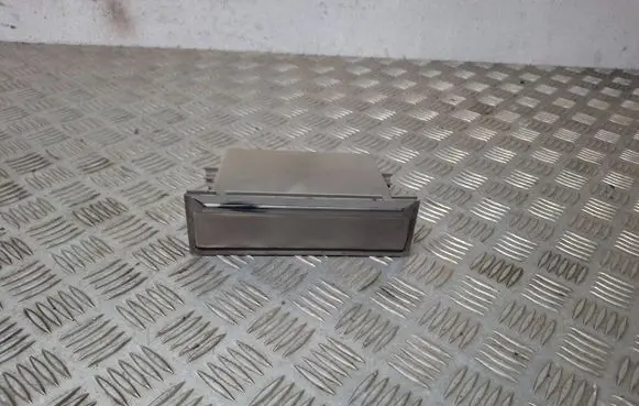 Nissan X-Trail T30 Glove box 68475WL000