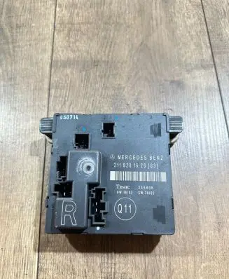 Mercedes-Benz E W211 Door control unit/module 2118201626 356806