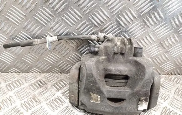 Peugeot 208 Front brake caliper 9835572180