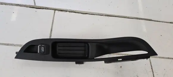 Ford Focus Electric window control switch BM51A240A40ADW
