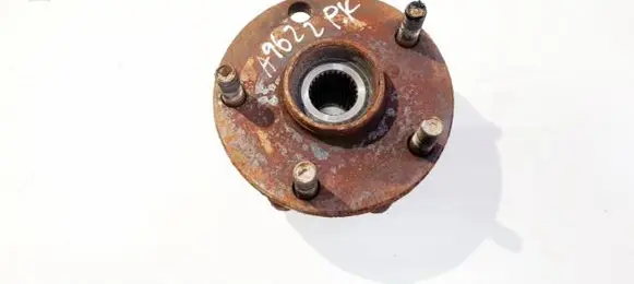 Subaru Outback (BS) Front wheel hub