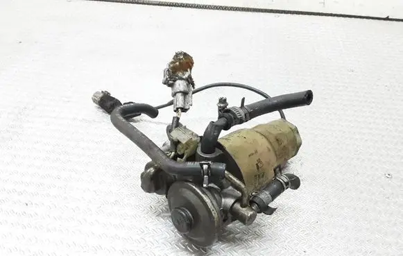Toyota Corolla E120 E130 Mechanical fuel pump 