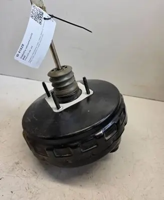 Volvo V70 Brake booster P30665455