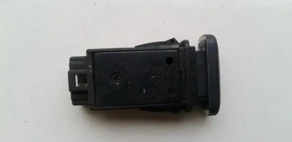 Fog light switch