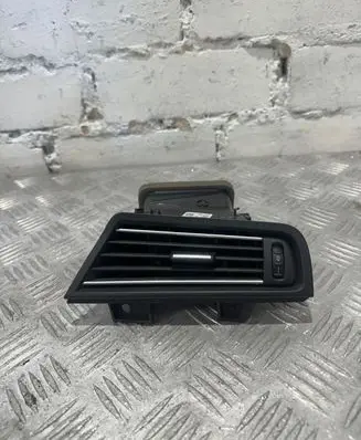 BMW 5 F10 F11 Dashboard side air vent grill/cover trim 9166884