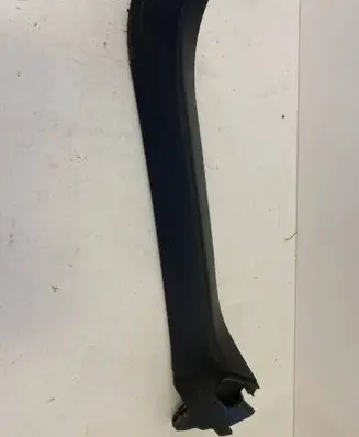 Audi Q8 Centre console side trim rear 4M8867608