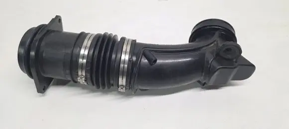 Mercedes-Benz SL R231 Air intake duct part A2760940497 A2760902137