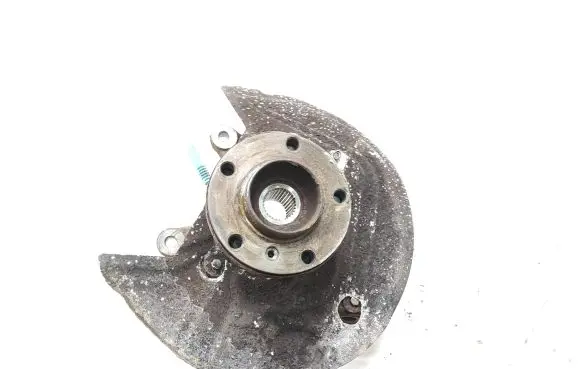 BMW X3 E83 Front wheel hub spindle knuckle