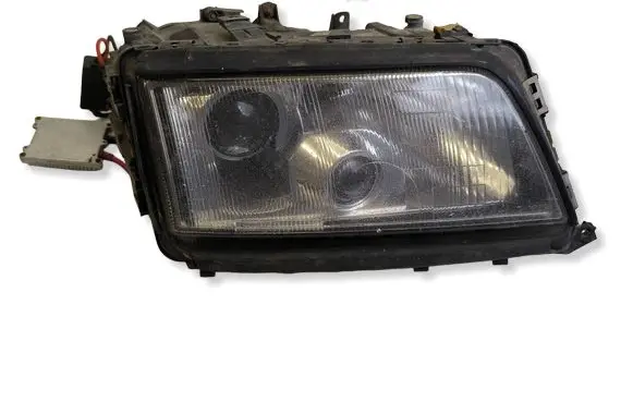 Audi A8 S8 D2 4D Headlight/headlamp 4D0941004P 0301047274 1305235231