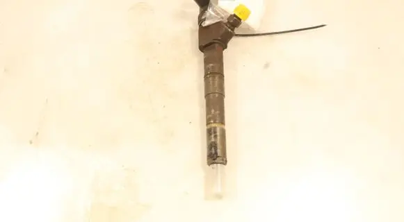 Opel Astra H Fuel injector 0445110159