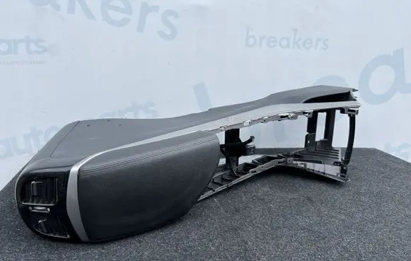 Hyundai i40 Center console 