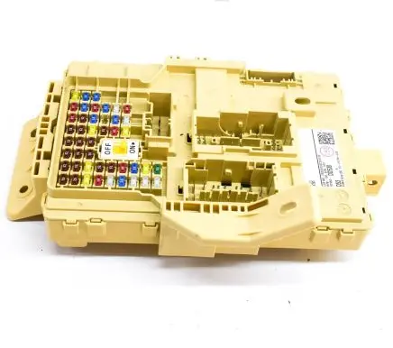 Hyundai Kona I Fuse module 91950DD530