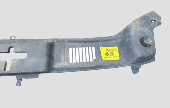 Volvo V50 Radiator trim 30716338 30716339