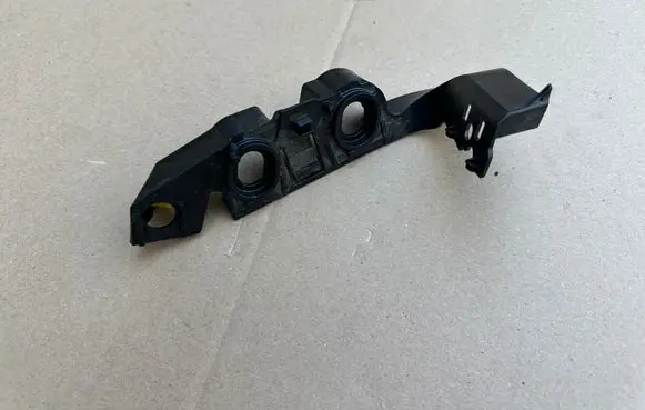 Audi A5 Front bumper mounting bracket 8W6807284