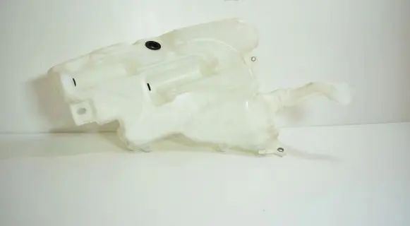 Audi A8 S8 D3 4E Windshield washer fluid reservoir/tank 4E0955453H 4E0955453J