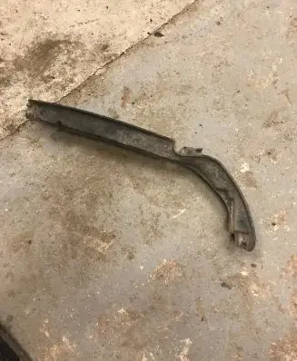 Volkswagen PASSAT B6 Front bumper mounting bracket 3C0807177