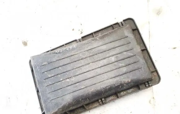 Nissan Micra Air filter box 5f610