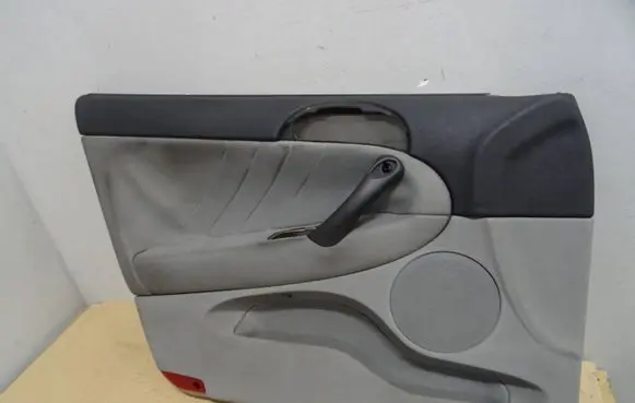 Alfa Romeo 147 Front door card panel trim