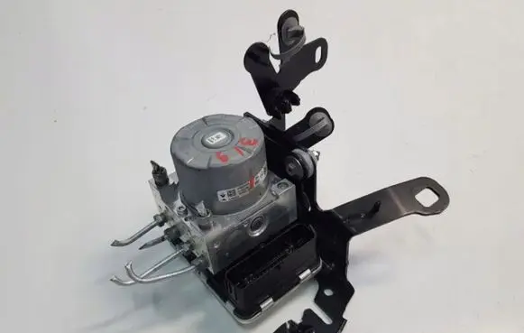 Renault Talisman Master brake cylinder 476601134R
