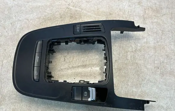 Audi Q5 SQ5 Gear shifter surround trim plastic 8K0864261