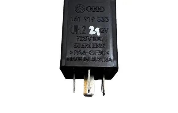 Skoda Octavia Mk1 (1U) Other relay 161919533 72SV100 4398