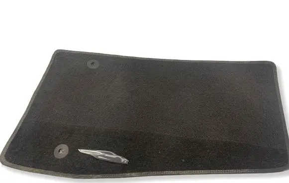 Chevrolet Corvette C8 Front floor mat 84665075
