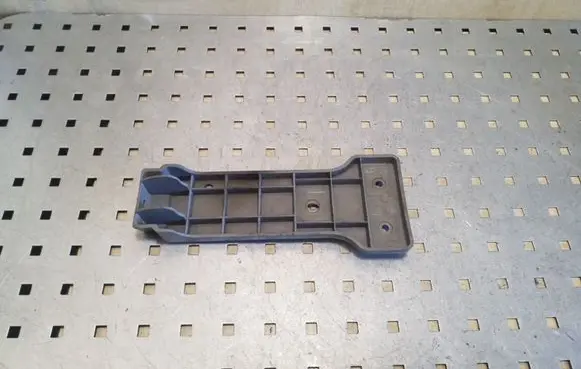 KIA Sorento Rear bumper mounting bracket 866933E500