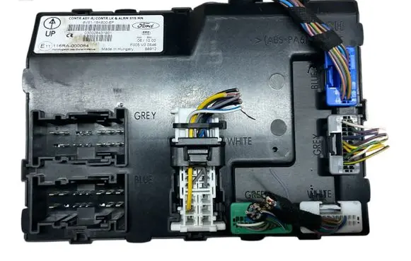Ford Fiesta Comfort/convenience module 8V5115K600EF 030026431901